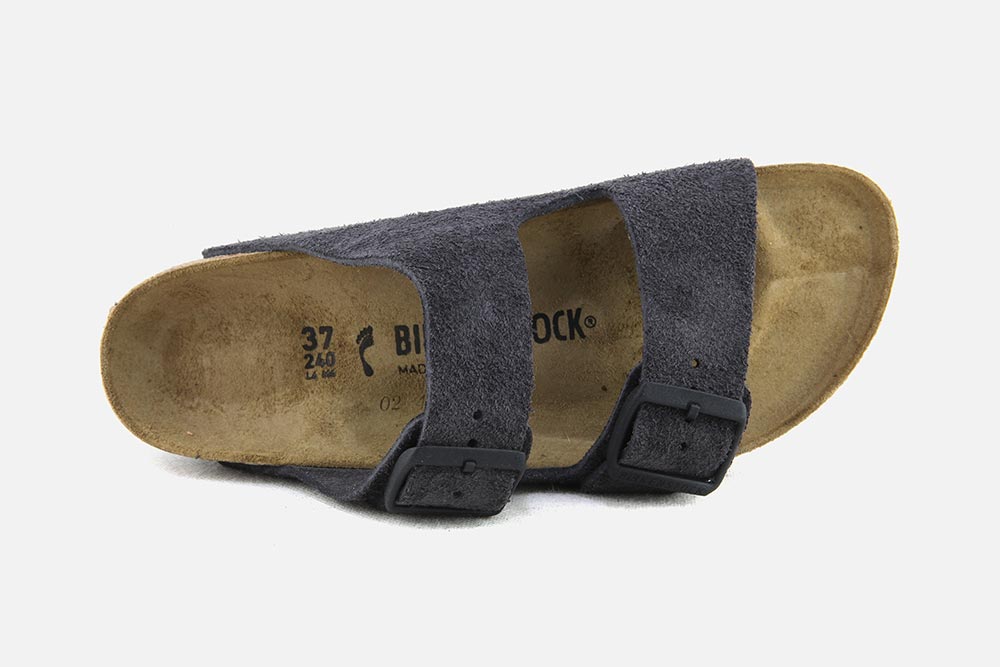 Birkenstock ARIZONA SUEDE VELVET GREY Sandals on labotte