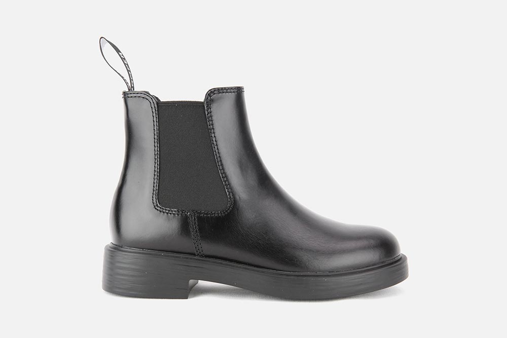 Chelsea noir shop