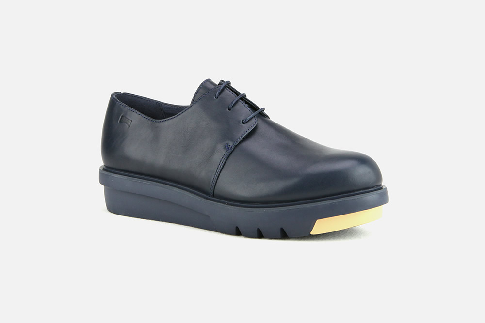 Camper MARTA NAVY Derbies on labotte