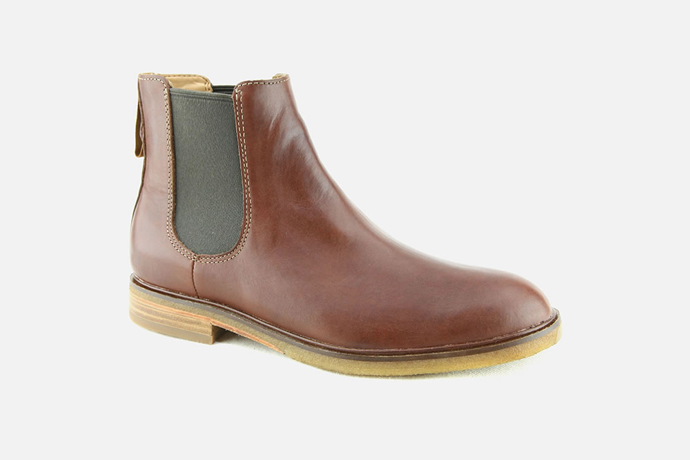 clark chelsea boots