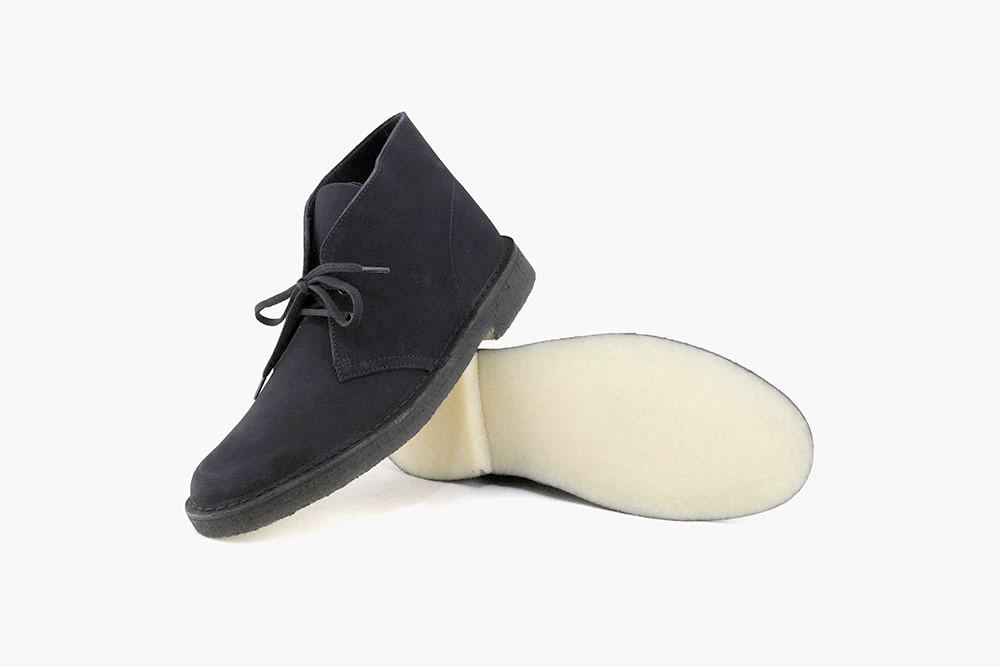 clarks desert boot black nubuck