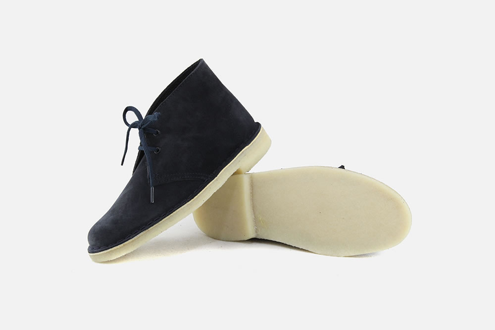 clarks desert boot ink suede