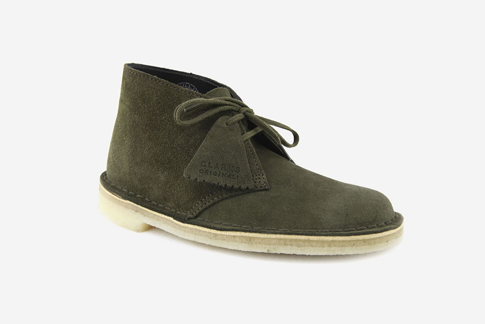 olive green clarks desert boots