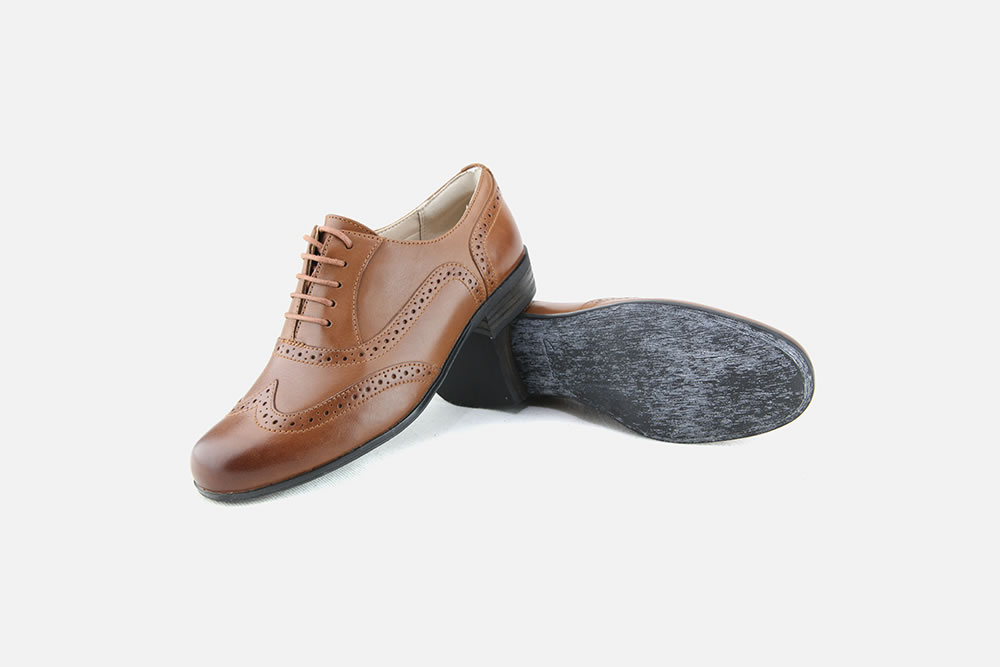 Hamble oak tan 2025