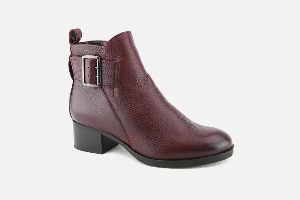 clarks burgundy ankle boots