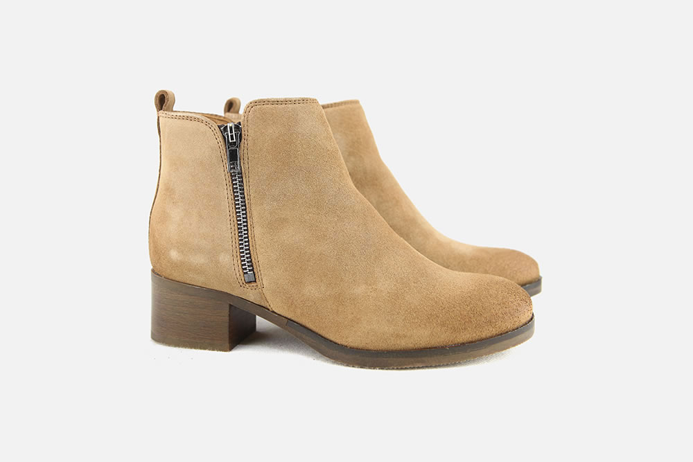 clarks lightweight suede comfort booties