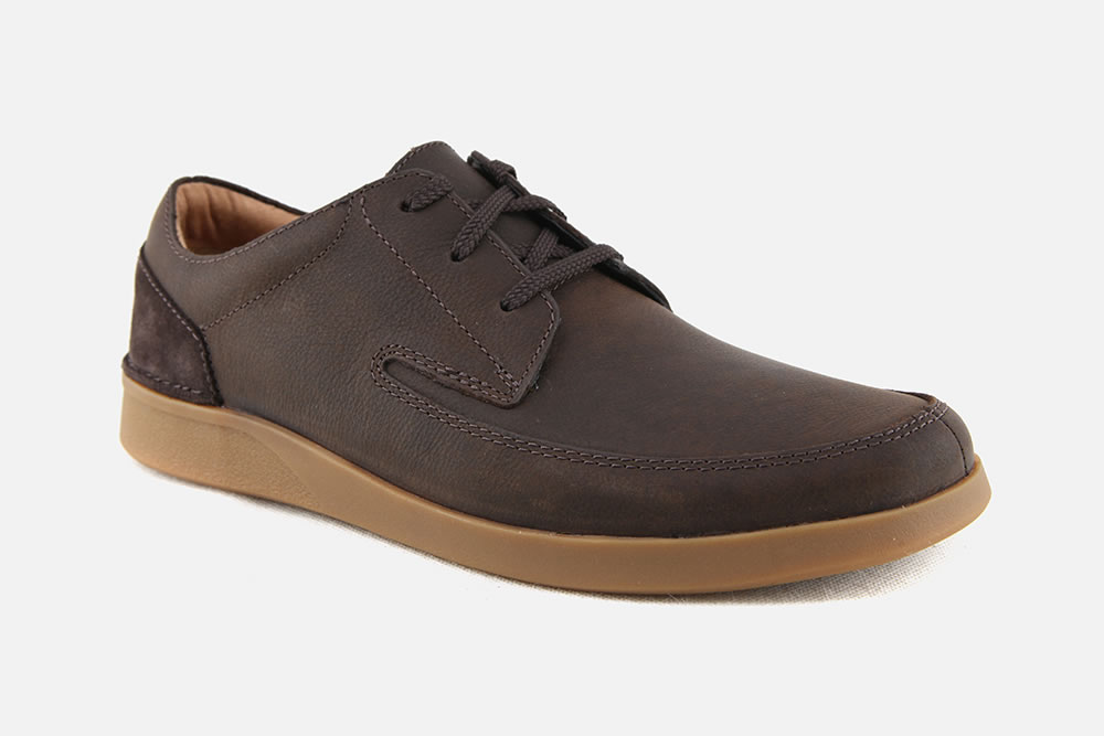 clarks brown sneakers