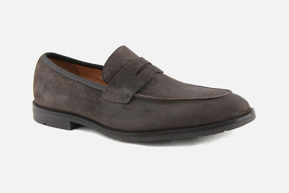 clarks brown loafers