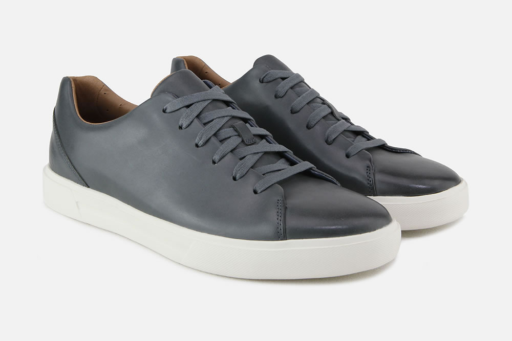 un costa lace up sneaker