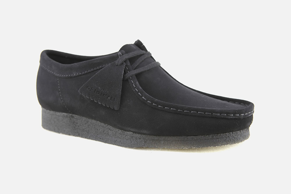 clarks wallabee black suede mens boots