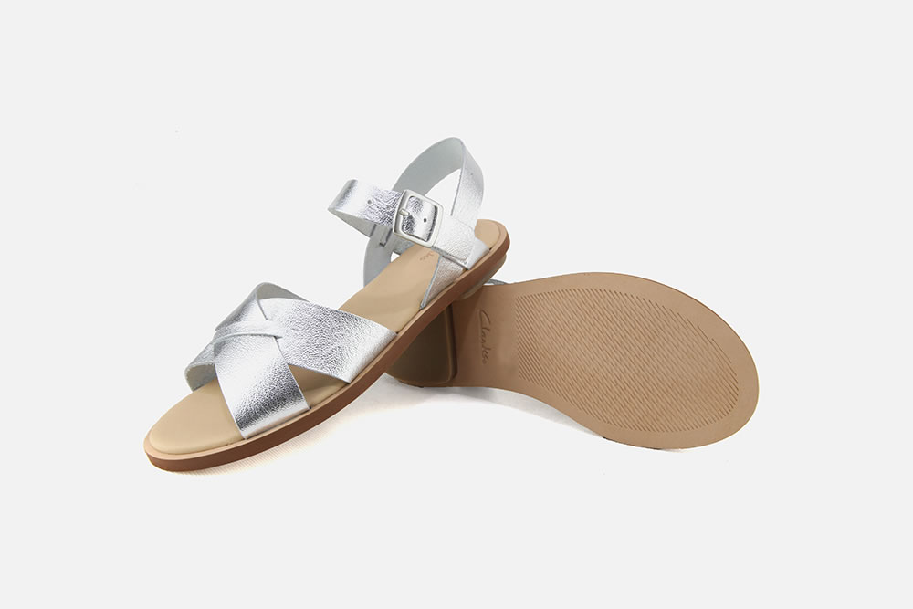 clarks sandals silver