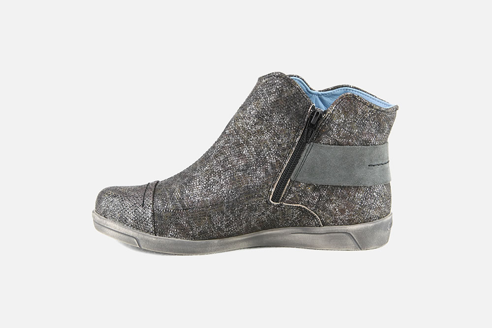 Bottine on sale a cloue