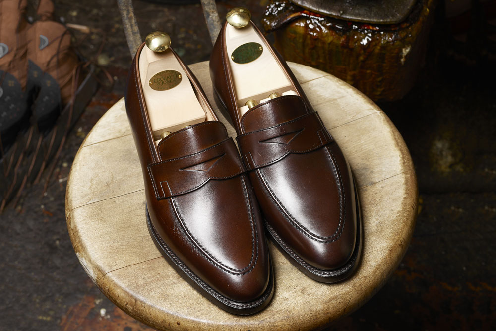 Crockett & Jones - SYDNEY BROWN CITY SOLE Loafers on labotte