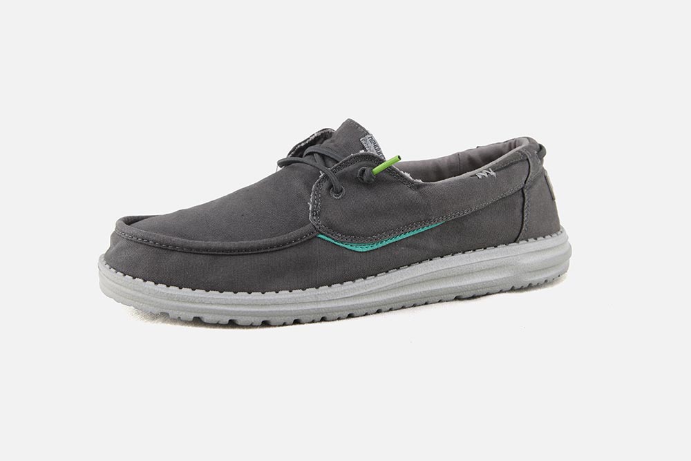 can dude shoes be washed