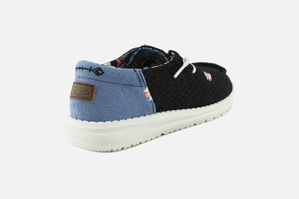 Hey dude shoes size best sale 5