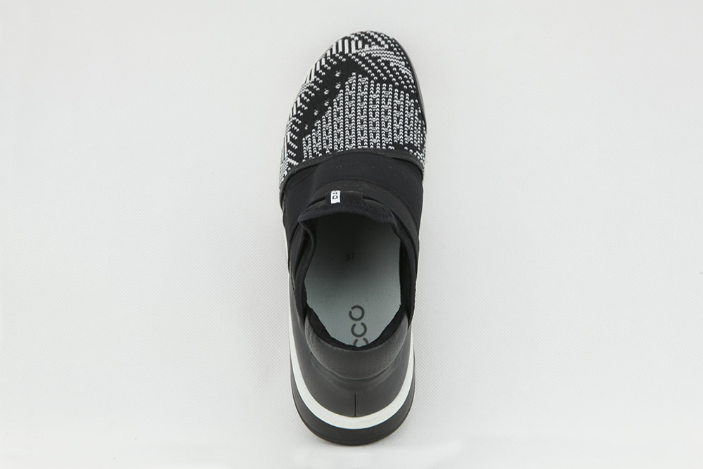 ecco intrinsic 2 men's