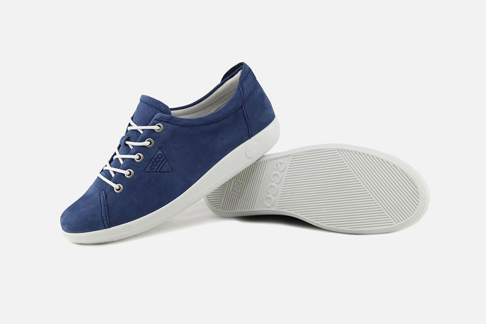 ecco blue sneakers