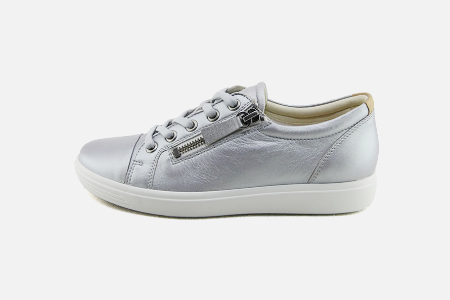 ecco soft 7 zip sneaker