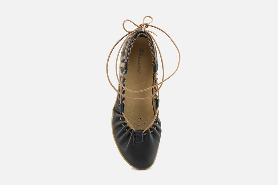 El Naturalista CORAL BALLET BLACK Ballet pumps on labotte