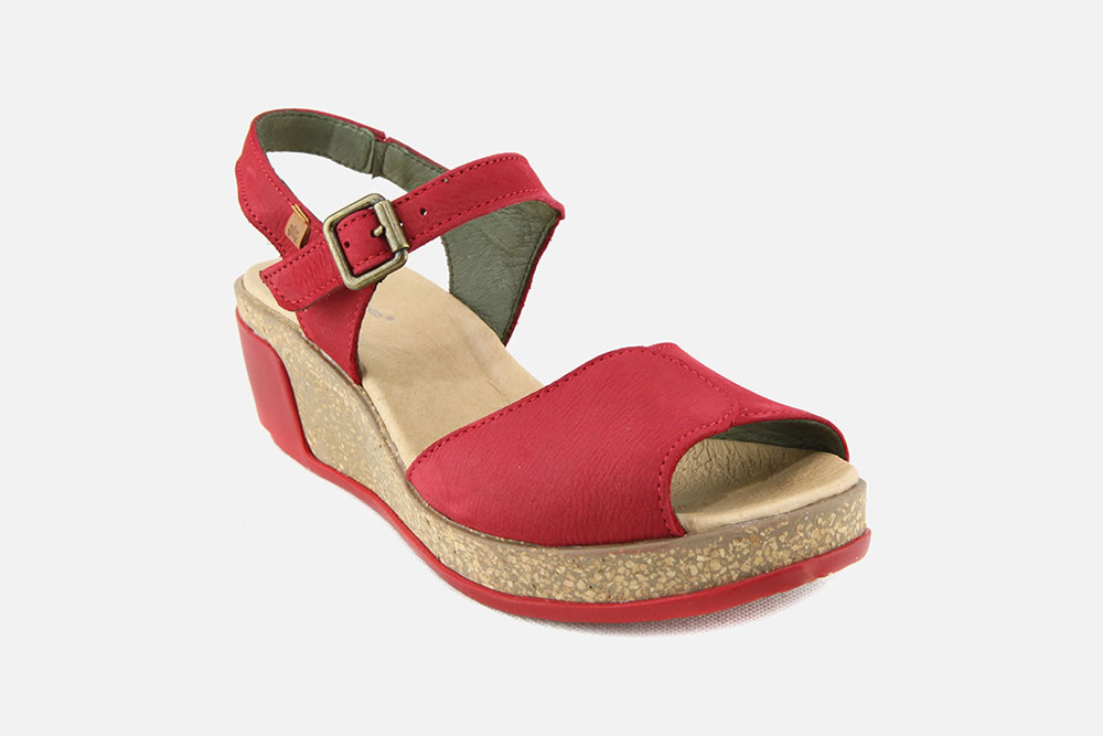 naturalista sandales