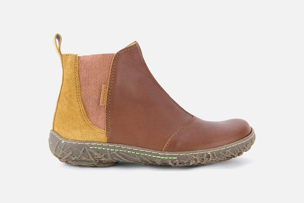 El Naturalista NIDO CHELSEA WOOD Ankle boots on labotte