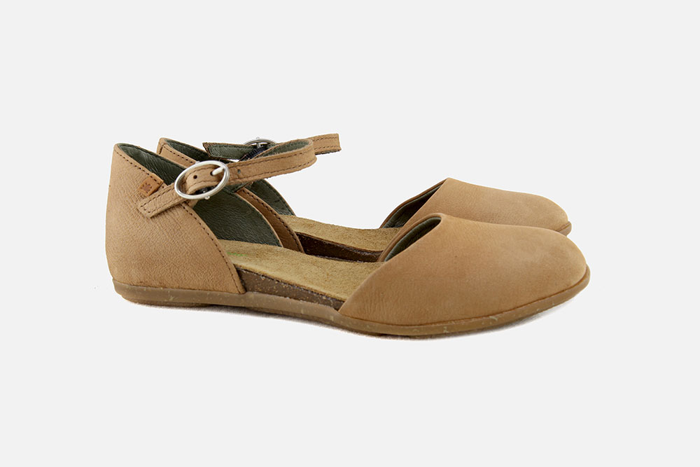 El Naturalista STELLA BABY HONEY Ballet pumps on labotte