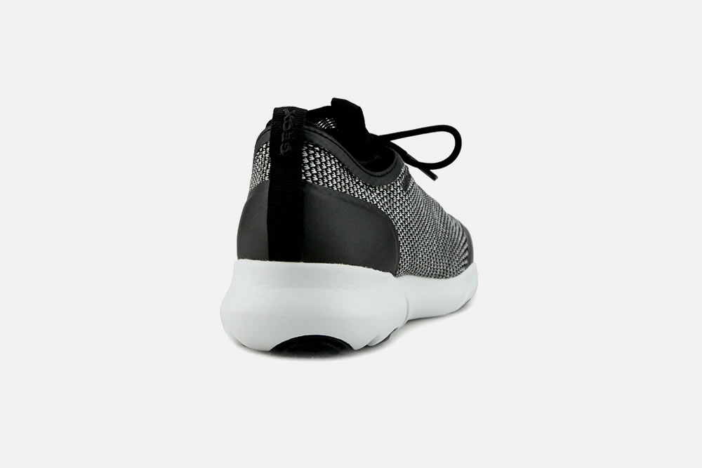 Geox - BLACK WHITE Sneakers on labotte