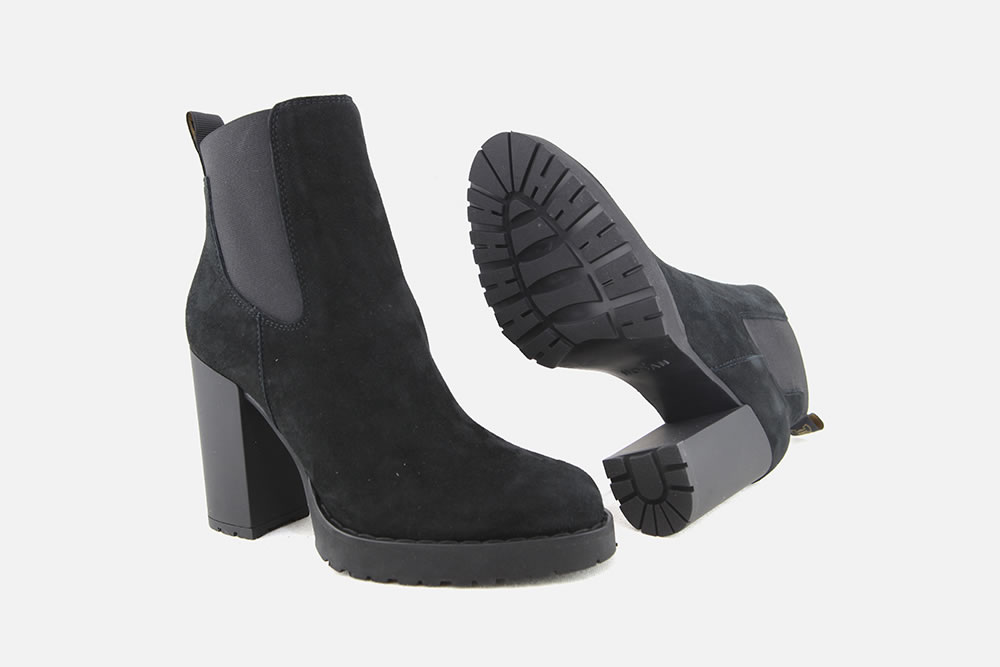 ankle boots hogan