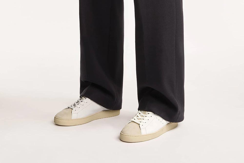 Hogan - HOGAN H672 BEIGE BLANC BLEU Sneakers on labotte