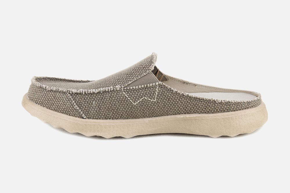 Kickback KICKBACK CHAISE BROWN Canvas shoes on labotte