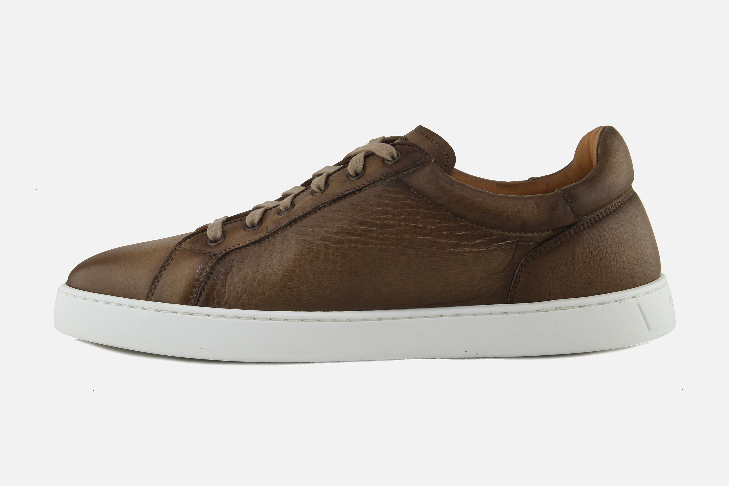 Elonso low top sneaker clearance