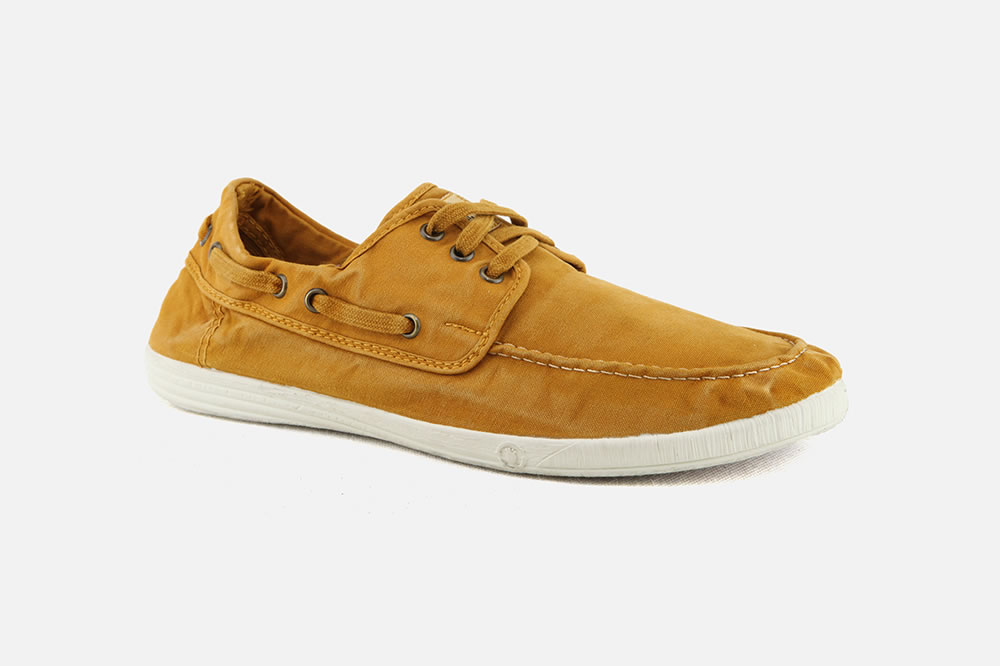 Natural World 303 OCRA Canvas shoes on labotte