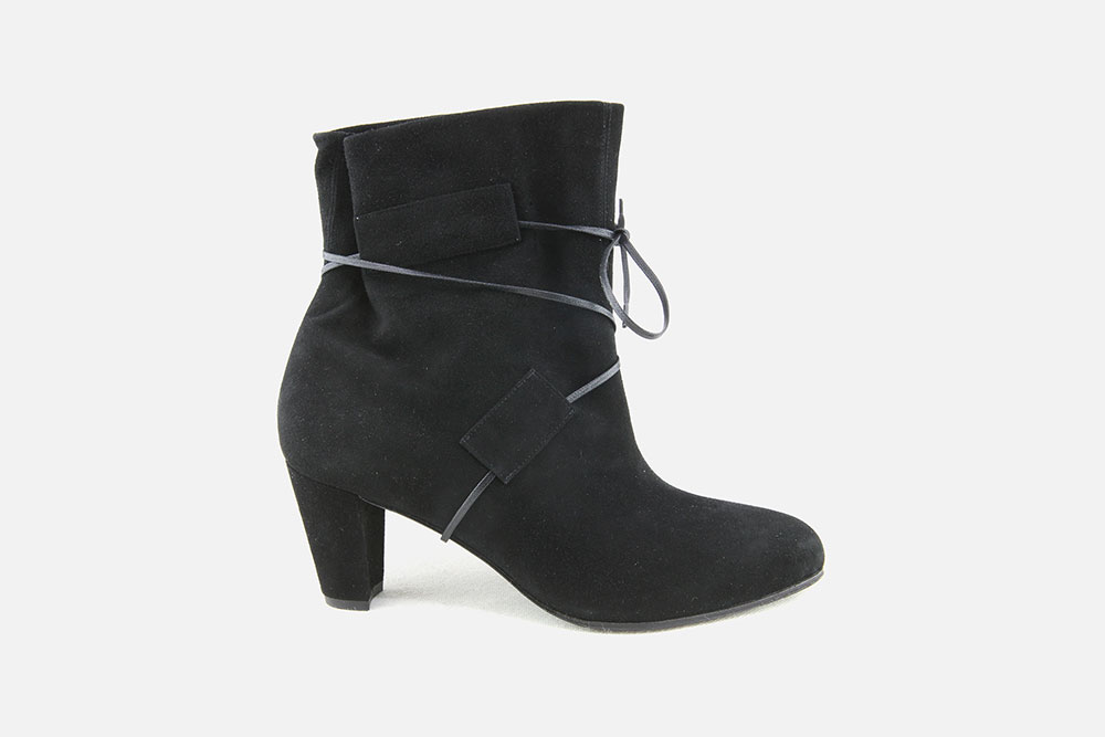 Thierry Rabotin TULSA DAIM NOIR Ankle boots on labotte