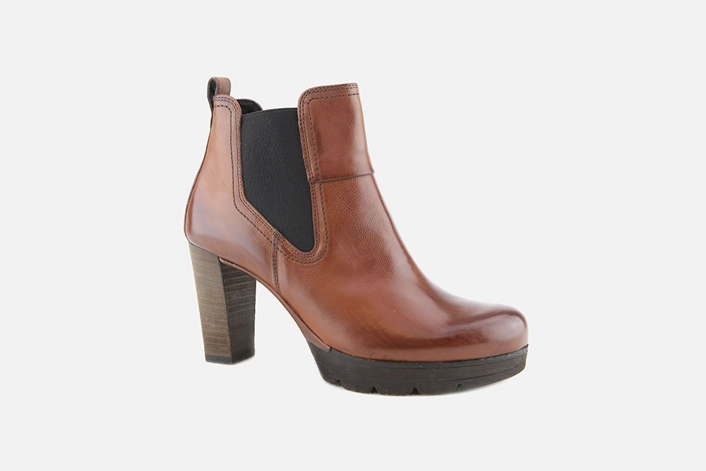 Paul green cheap ankle boots cognac