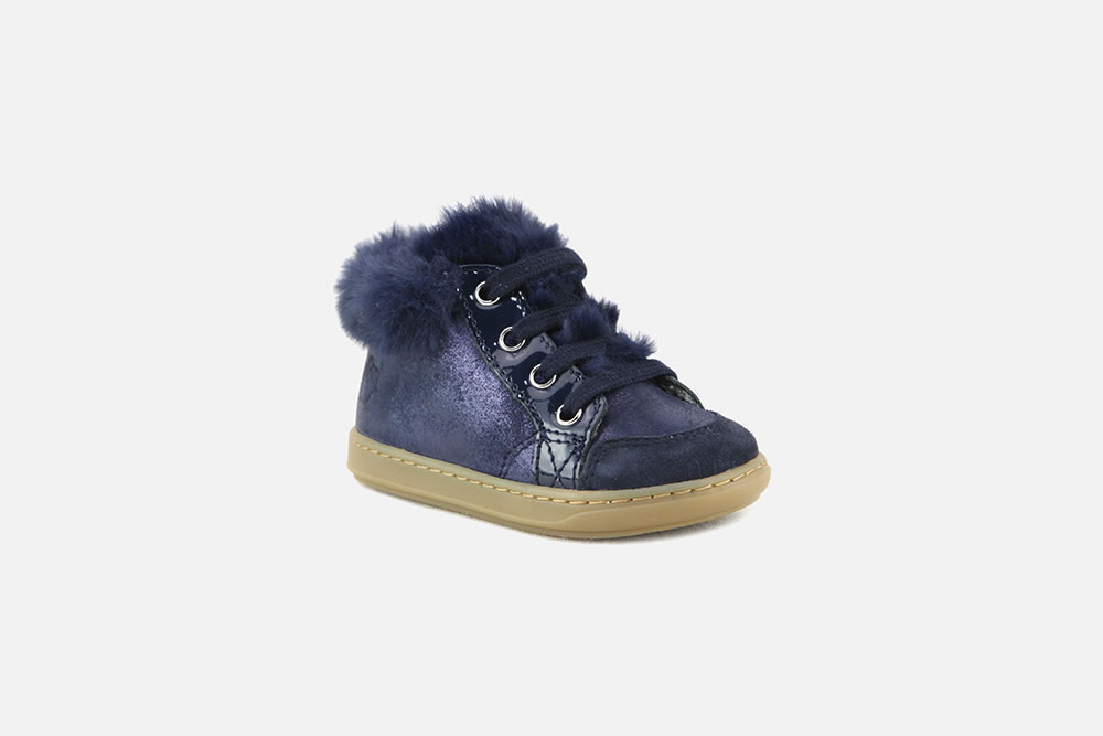 pom pom plimsolls