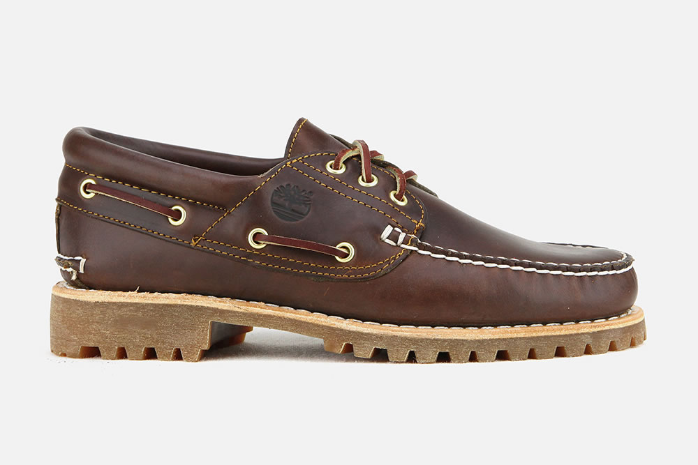Timberland 3 EYE CLASSIC LUG Chaussures bateau sur labotte