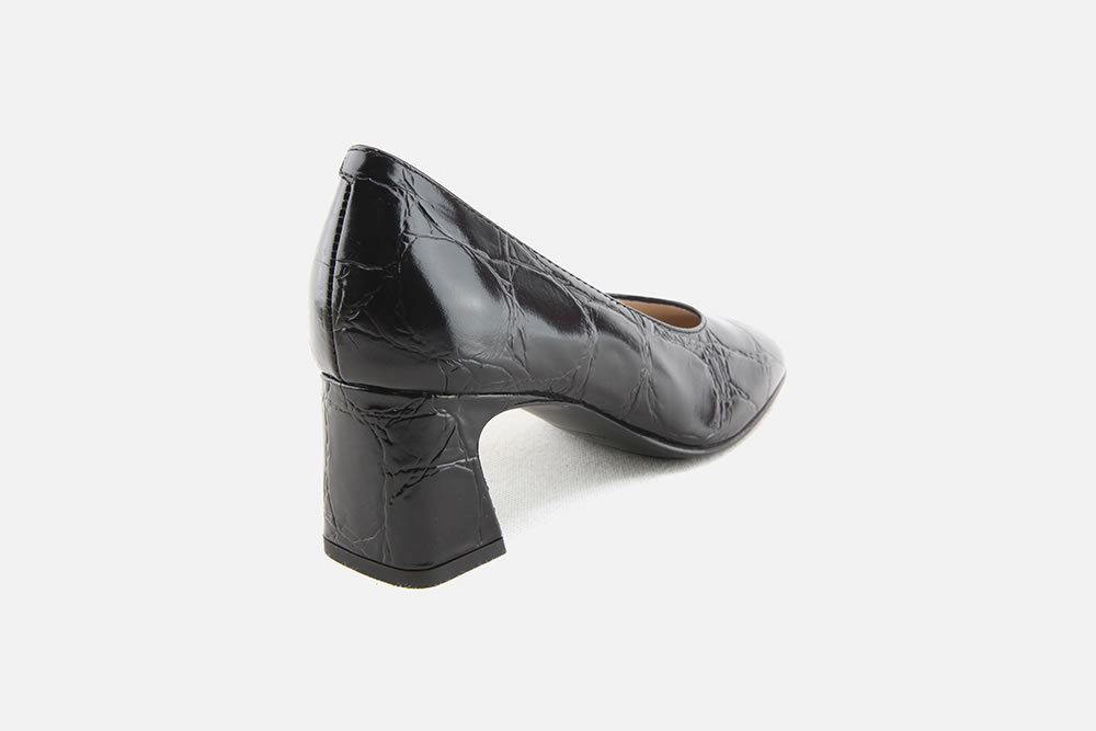Tod s TODS ESCARPIN SLIDE NOIR Pumps on labotte