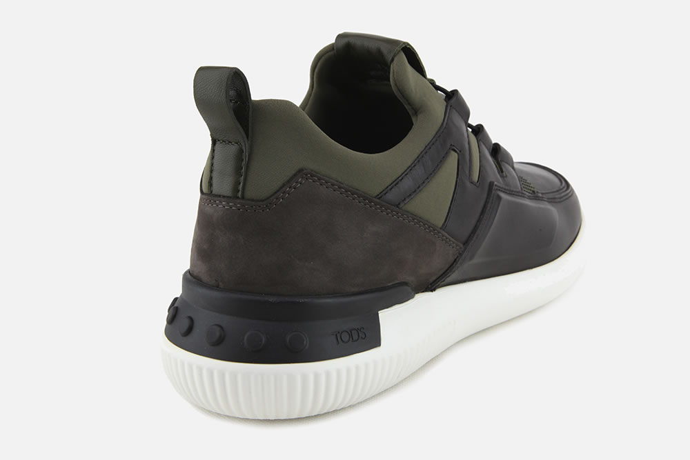 sneakers marron