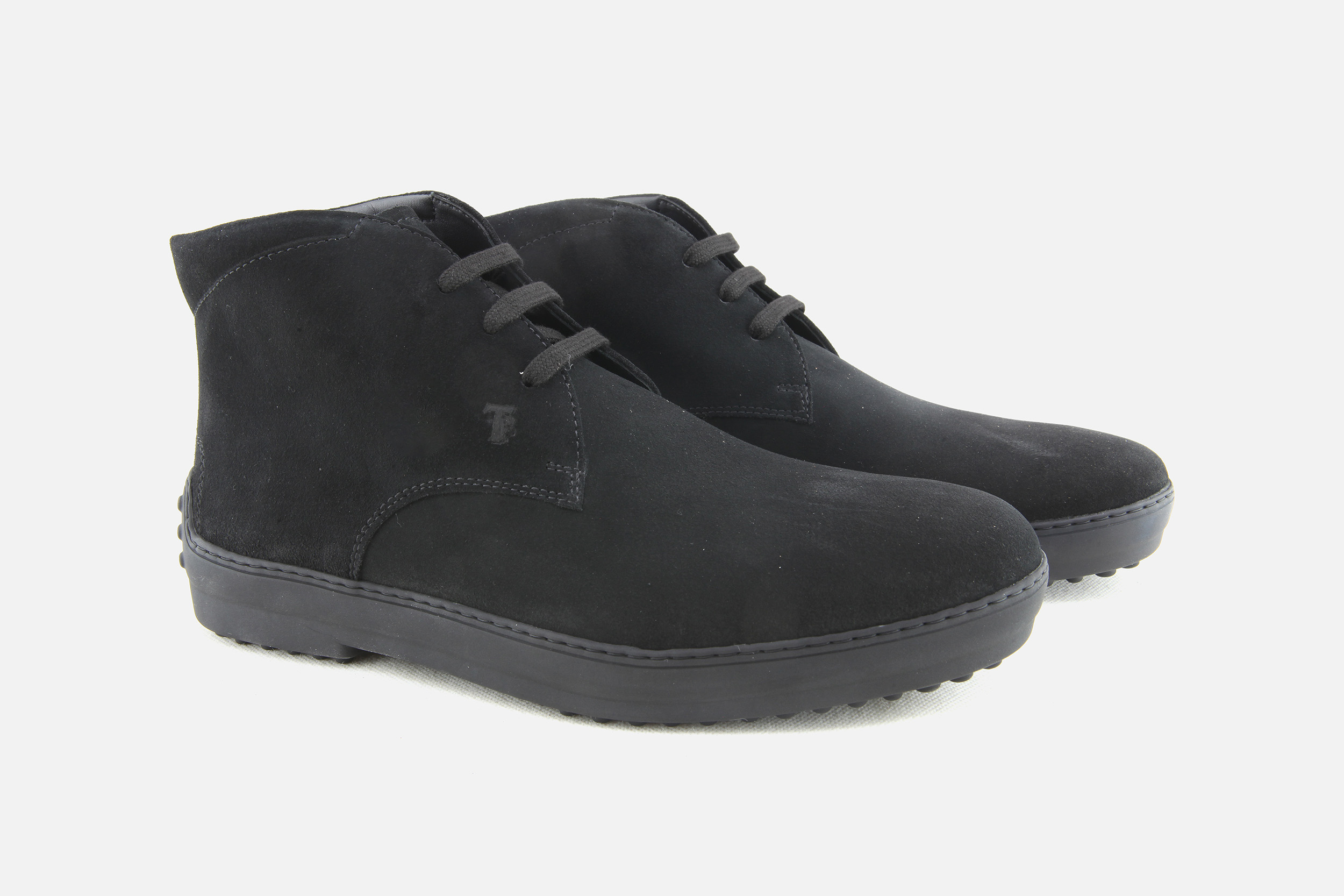 Tod s WINTER GOMMINI CHUKKA NOIR Lace up boots on labotte