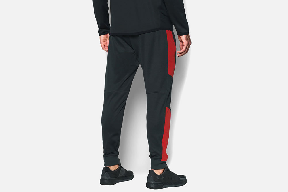 Under Armour REACTOR PANT GREY Sweatpants on labotte