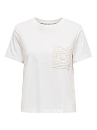 JDYSEMA SS CROCHET POCKET TOP JRS CLOUD DANCER - JDY