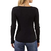PULL DENTELLE NOIR - Molly Bracken