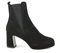 CLAUDIA DAIM NOIR - Cervone