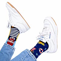 SOCKS FISHER TALE - Many Mornings