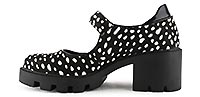 NANOUK BLACK AND WHITE - Noa Harmon