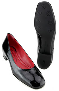 TANTISSIMO LACK BLACK - Pas de Rouge