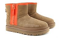 CLASSIC MINI ZIP TAPE CHESTNUT - UGG