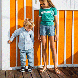 Kids' shoes