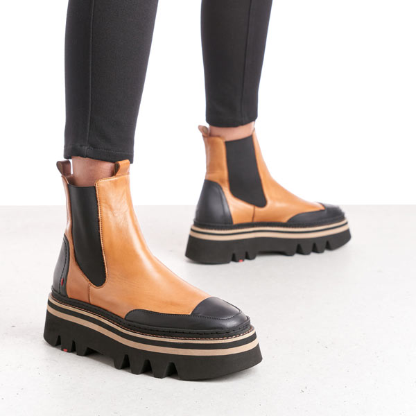 Shoes and clothing for women, men and kids- La Botte Chantilly ...