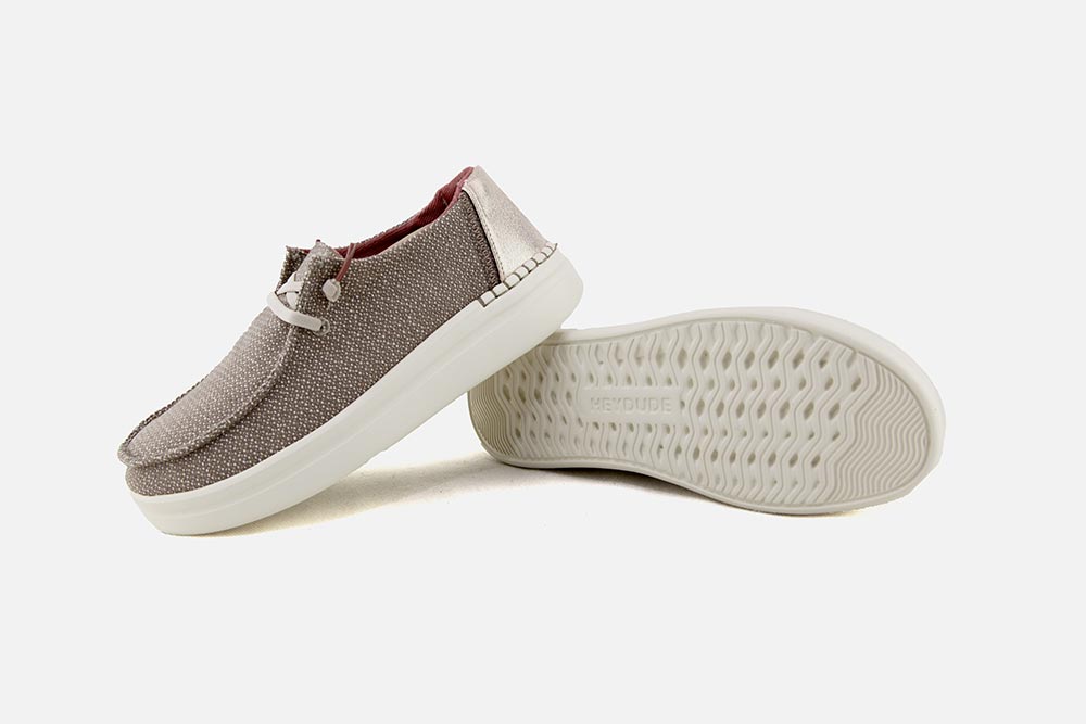 Chaussures en toile femme